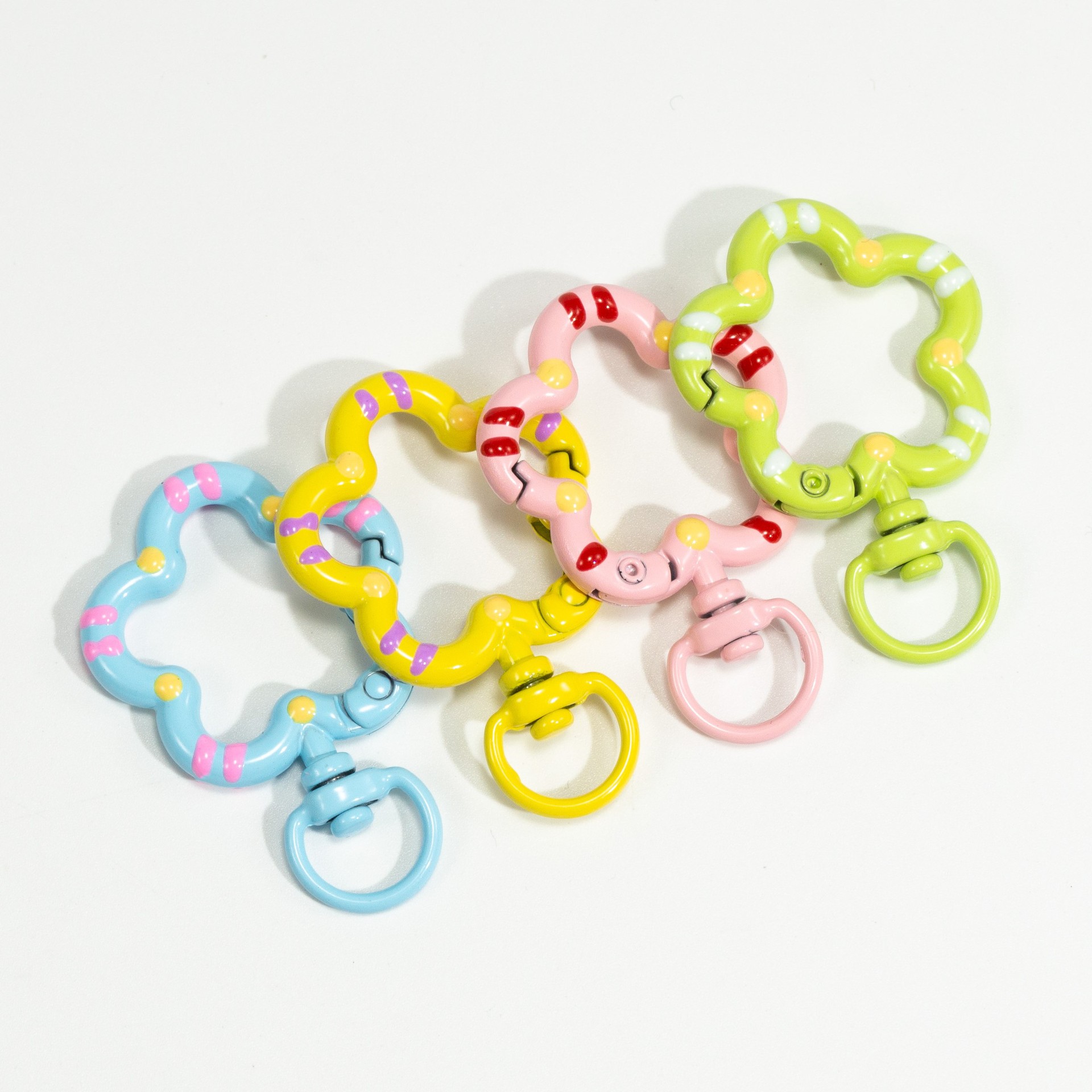 5 個の花スナップフックトリガークリップバックルキーホルダー - Flower Supplies のレビューと価格