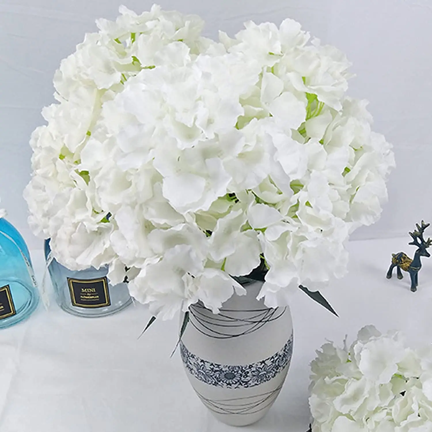 8インチの大きなシルクアジサイ造花ヘッド、茎付き25個入り、 - Florist Supply Bulk のレビューと価格