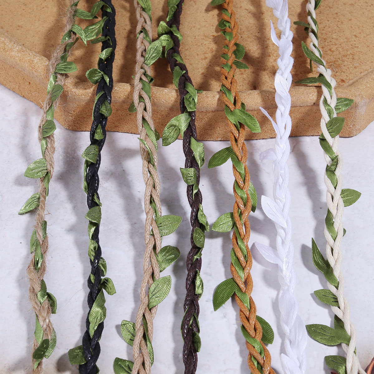 5ヤード/ロール人工つる葉織り麻ロープシミュレーション緑の葉 - Preserved Moss Sheet のレビューと価格