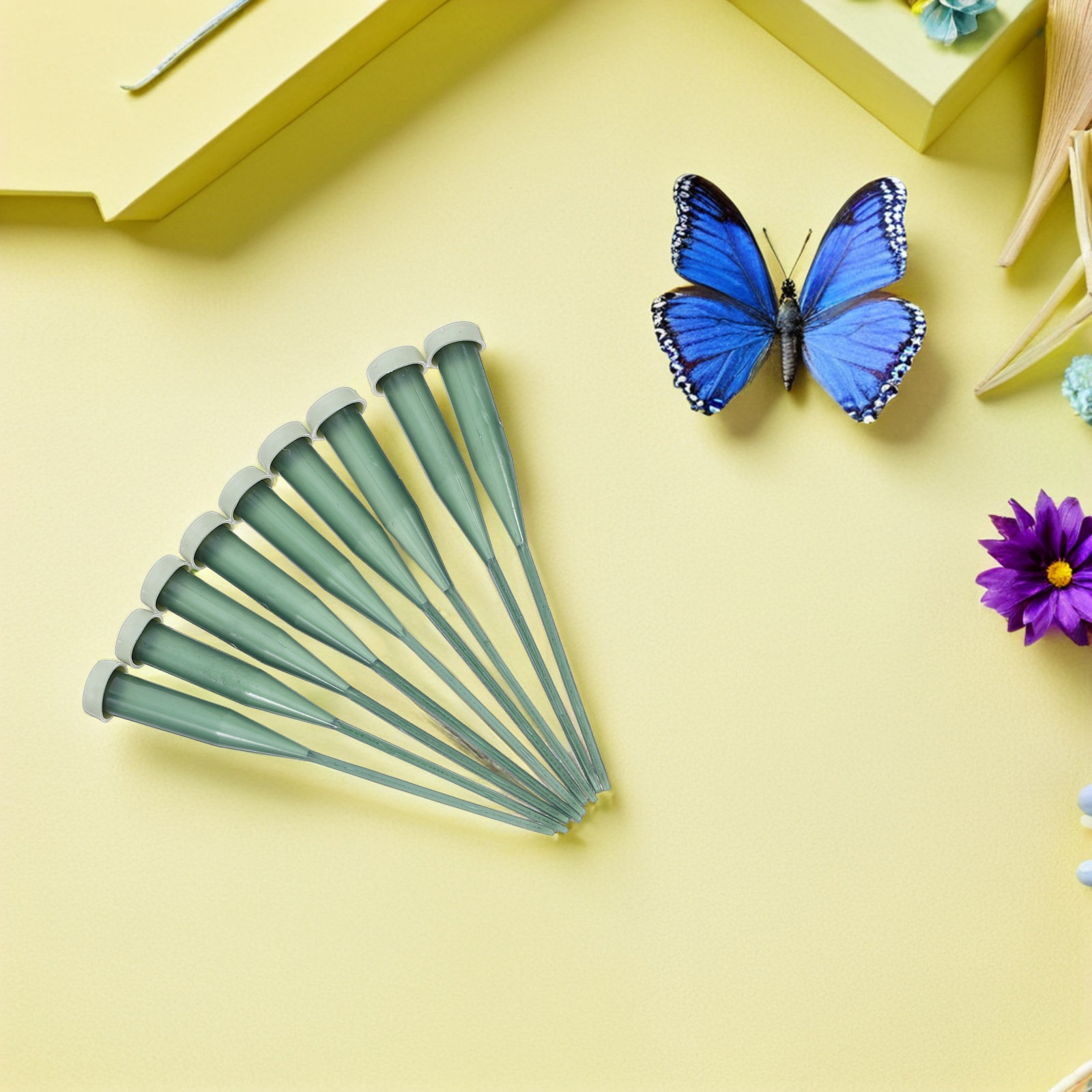 25個入り プラスチック製グリーンフローラルチューブ フロー - The Florist Supply のレビューと価格