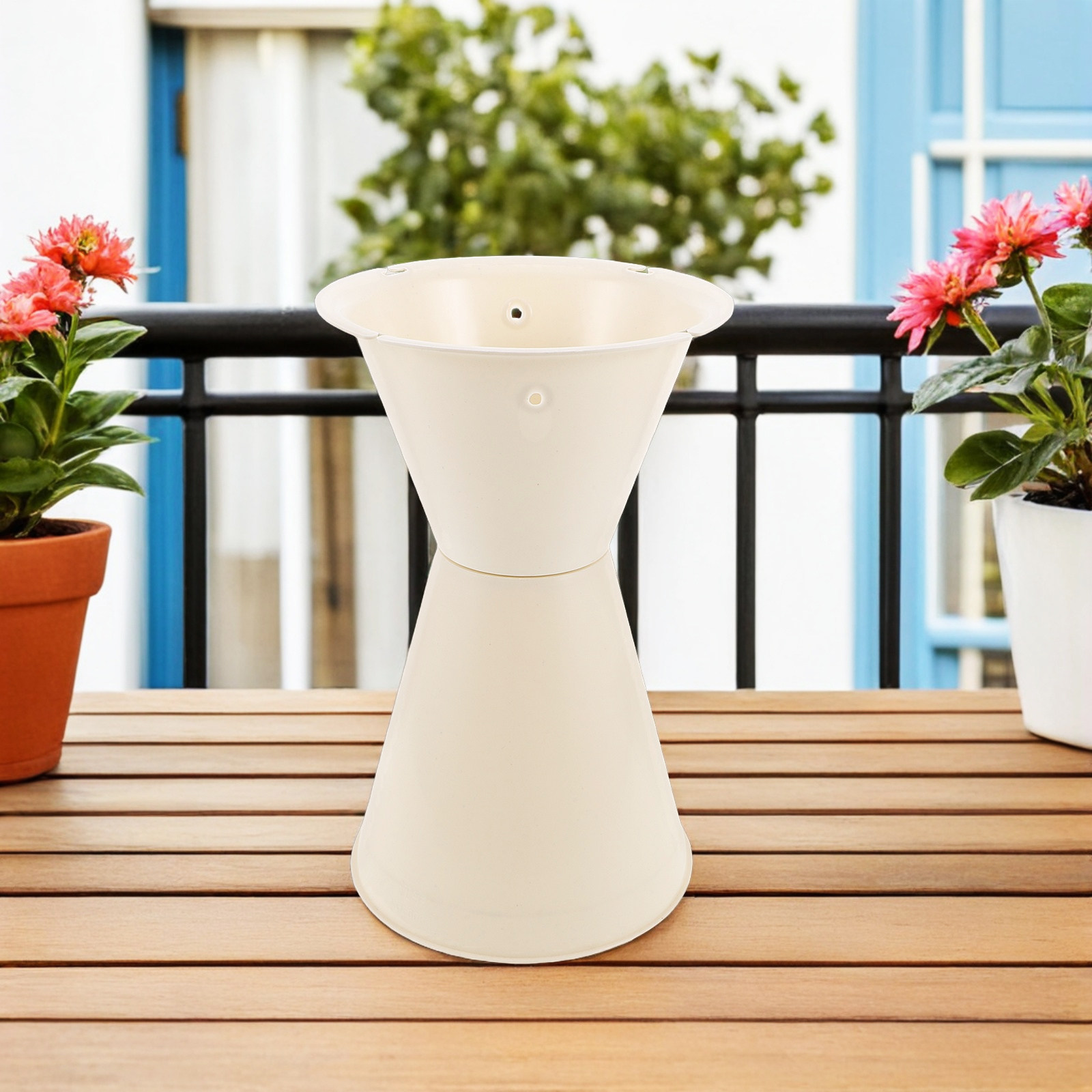 10個入りミニブーケホルダー ブラック 花用インサート 結婚 - The Florist Supply のレビューと価格