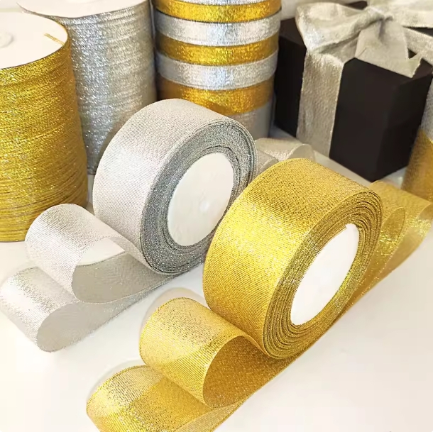 手作りゴールドとシルバーのオニオンリボン 25 ヤード/ロー - Ribbon Organza Roll のレビューと価格